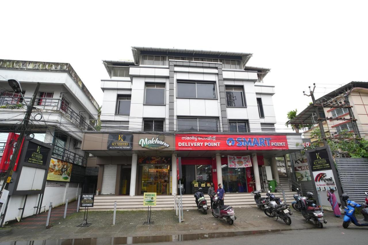 K V Suites Kochi Kültér fotó